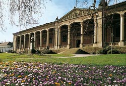 Trinkhalle